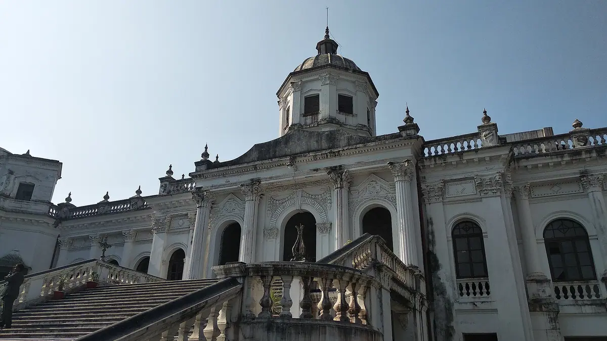 The white front of Tajhat Palace in Rangpur